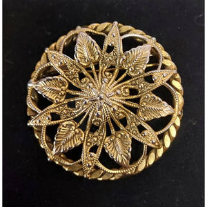 VIntage Freirich Gold Tone Flower Brooch Filigree Costume Jewelry